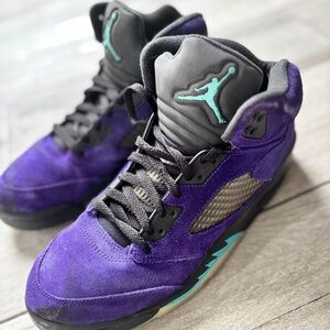 Retro Jordan 5 Alternate Grapes